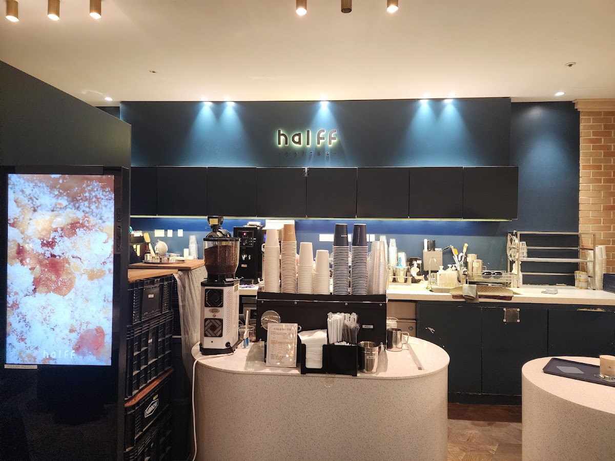 Halff Coffee Gangnam Photos 2